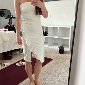 White bodycon dress